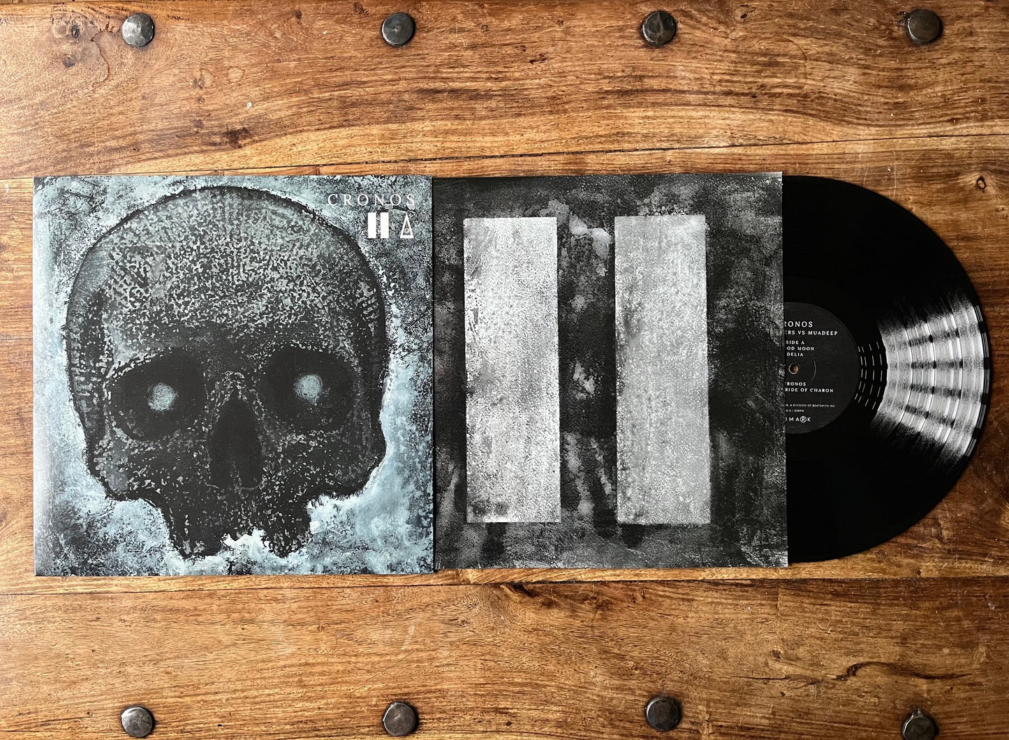 Two Fingers vs. Muadeep: CRONOS LP